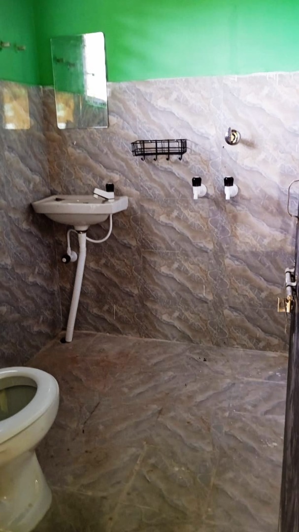 Unfurnished 3bhk in Dipor Boro Path, GARCHUK, Guwahati, Assam, India for Rent